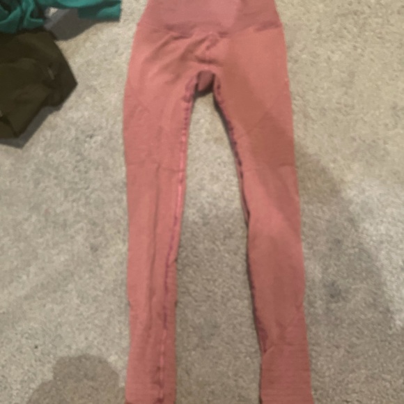 5 alphalete leggings - Picture 5 of 10